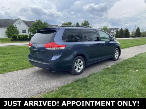 2013 Toyota Sienna LE