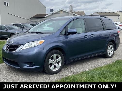 2013 Toyota Sienna LE
