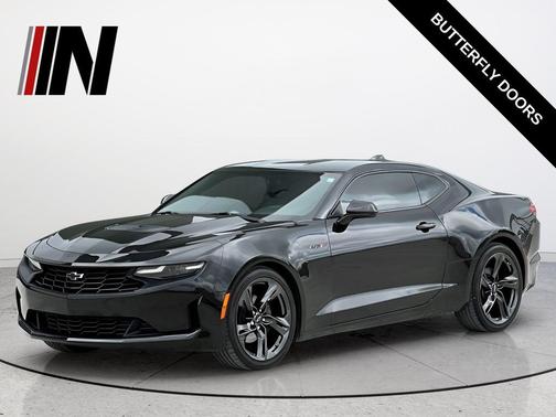 Black 2020 Chevrolet Camaro RWD Coupe LT1