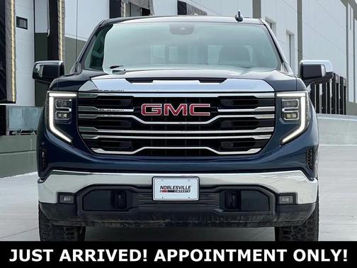 2022 GMC Sierra 1500 SLT
