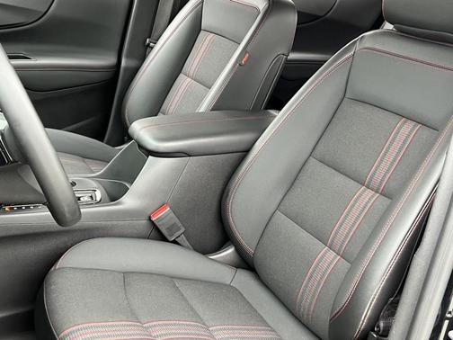 2023 Chevrolet Equinox FWD RS