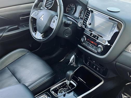 2019 Mitsubishi Outlander SEL