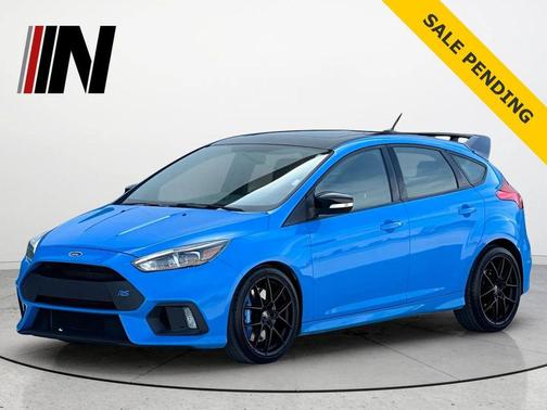Nitrous Blue Quad-Coat 2018 Ford Focus RS Base