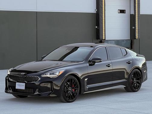 2020 Kia Stinger GT2