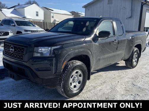 2022 Nissan Frontier S