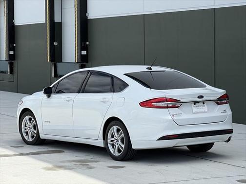2018 Ford Fusion Hybrid SE