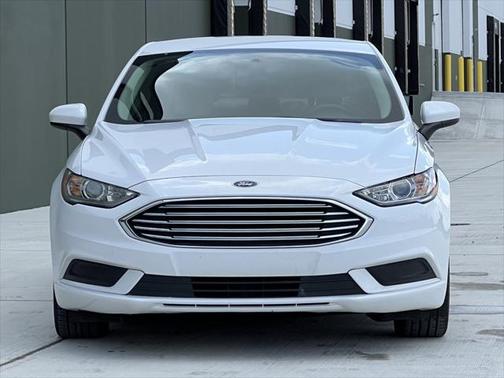 2018 Ford Fusion Hybrid SE