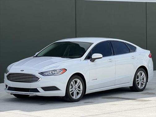 2018 Ford Fusion Hybrid SE