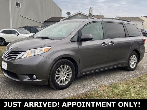 2015 Toyota Sienna XLE