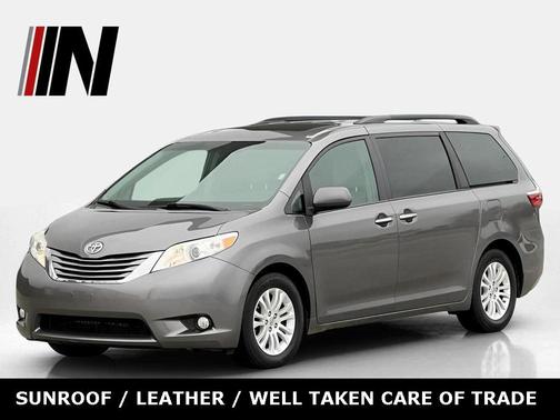 2015 Toyota Sienna XLE