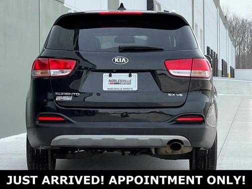 2017 Kia Sorento EX