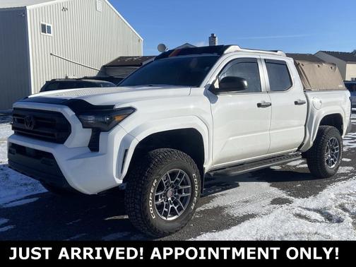 2024 Toyota Tacoma SR