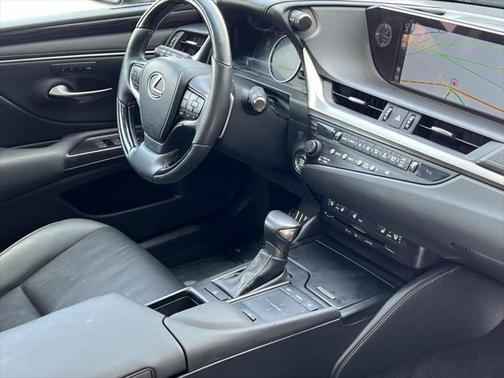 2019 Lexus ES 350 Base