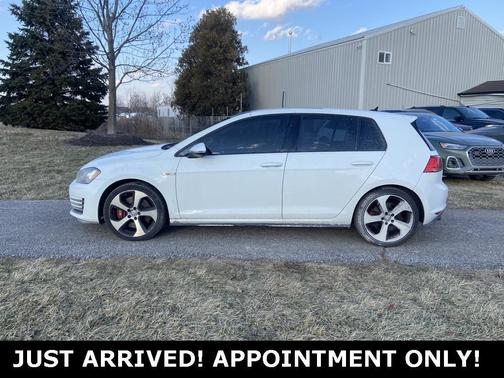 2016 Volkswagen Golf GTI 2.0T Autobahn w/Performance Package 4-Door