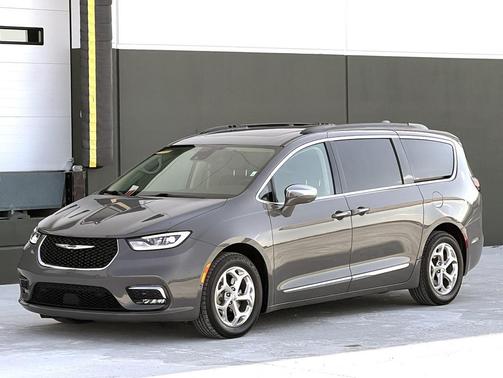 2022 Chrysler Pacifica Limited