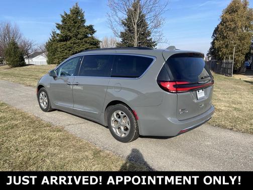 2022 Chrysler Pacifica Limited