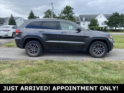 2019 Jeep Grand Cherokee Laredo