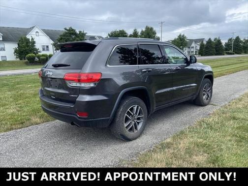 2019 Jeep Grand Cherokee Laredo