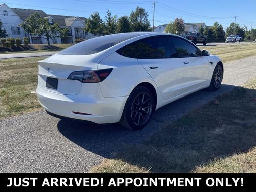 2023 Tesla Model 3 Standard Range