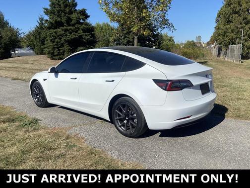 2023 Tesla Model 3 Standard Range