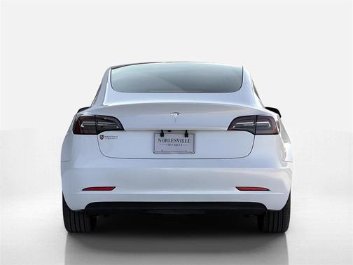 2023 Tesla Model 3 Standard Range