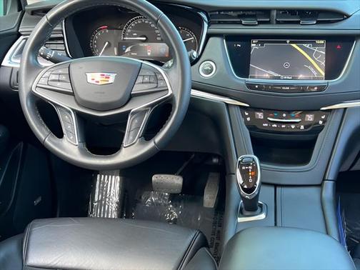 2019 Cadillac XT5 Premium Luxury