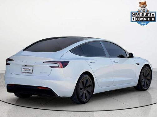 2025 Tesla Model 3 Long Range