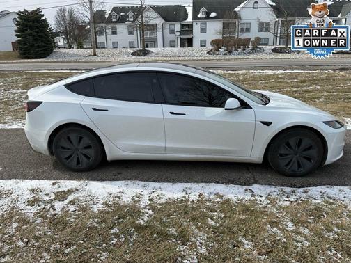 2025 Tesla Model 3 Long Range