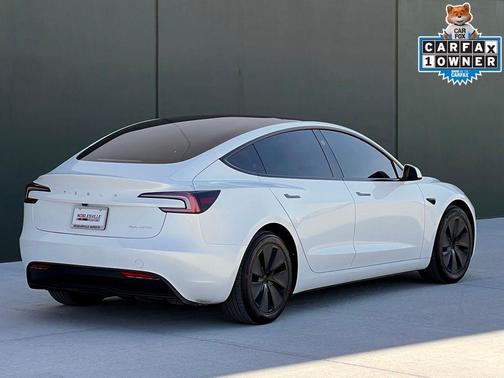 2025 Tesla Model 3 Long Range