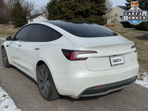 2025 Tesla Model 3 Long Range