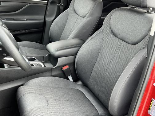 2019 Hyundai SANTA FE SE 2.4