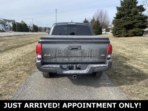 2019 Toyota Tacoma SR