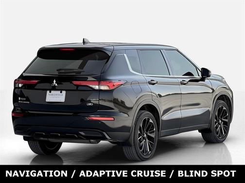 2023 Mitsubishi Outlander SE Black Edition S-AWC