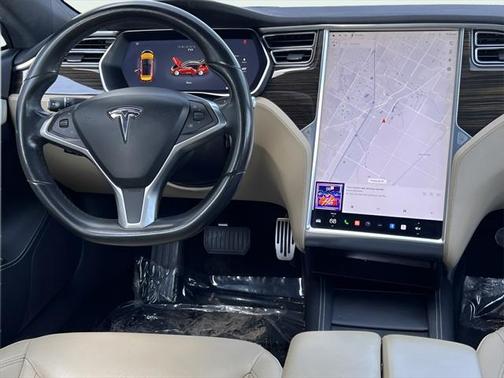 2016 Tesla Model S 70