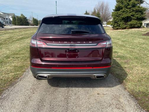 2022 Lincoln Nautilus Reserve