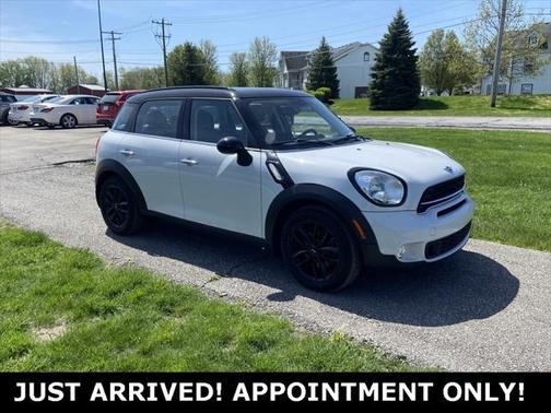 2016 MINI Countryman Cooper S