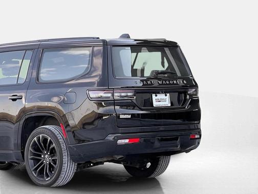 2022 Jeep Grand Wagoneer Series II Obsidian 4x4