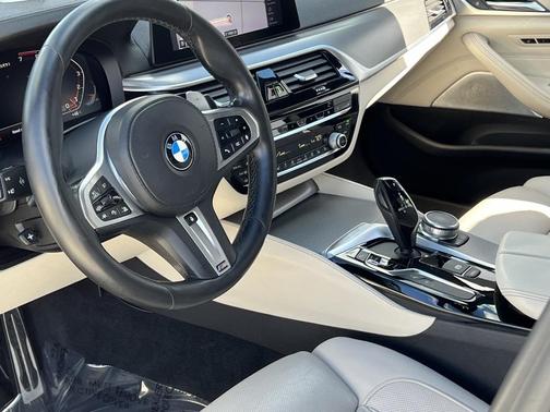 2020 BMW M550 i Xdrive