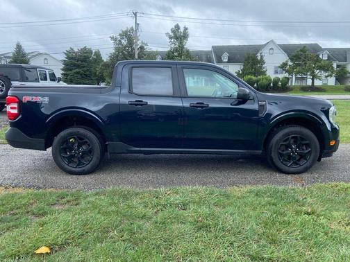 Alto Blue Metallic Tinted Clearcoat 2023 Ford Maverick XLT