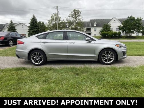 2020 Ford Fusion SEL