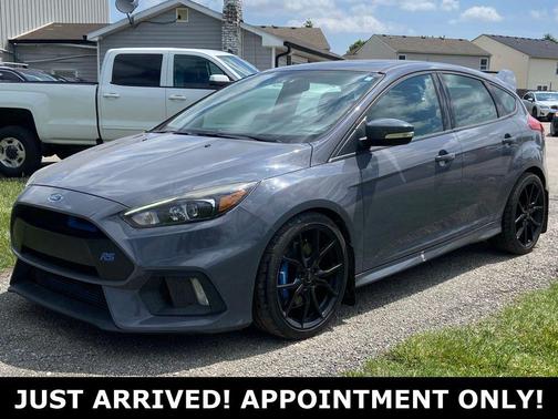 Stealth Gray 2017 Ford Focus RS Base