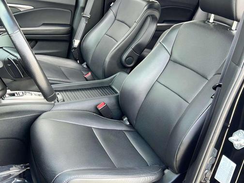Crystal Black Pearl 2023 Honda Passport AWD EX-L