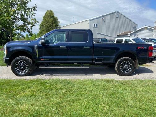 Antimatter Blue Metallic 2023 Ford F-350 Platinum