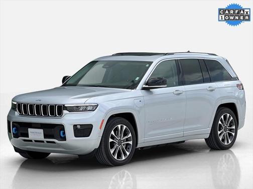 2022 Jeep Grand Cherokee 4xe Overland