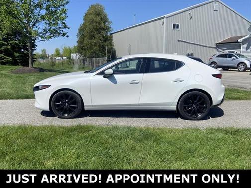 2021 Mazda Mazda3 FWD w/Premium Package