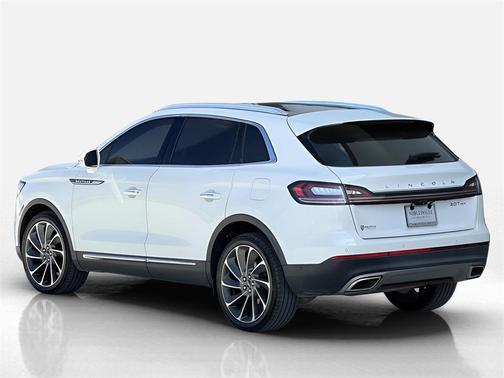 2020 Lincoln Nautilus Reserve