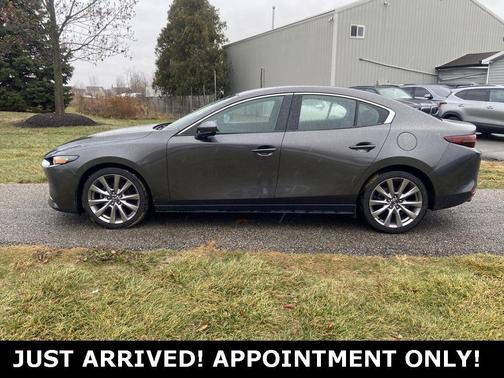 2019 Mazda Mazda3 Select