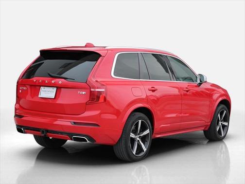 2018 Volvo XC90 Hybrid T8 R-Design