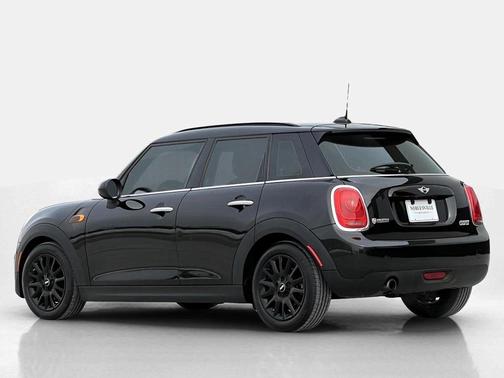 2016 MINI Hardtop Cooper