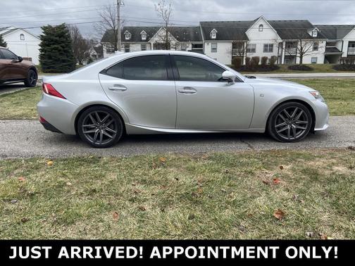 2016 Lexus IS 300 Base